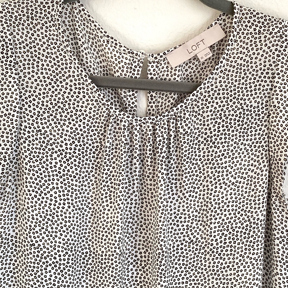 \Loft\ Tiny Florals Top - image 4